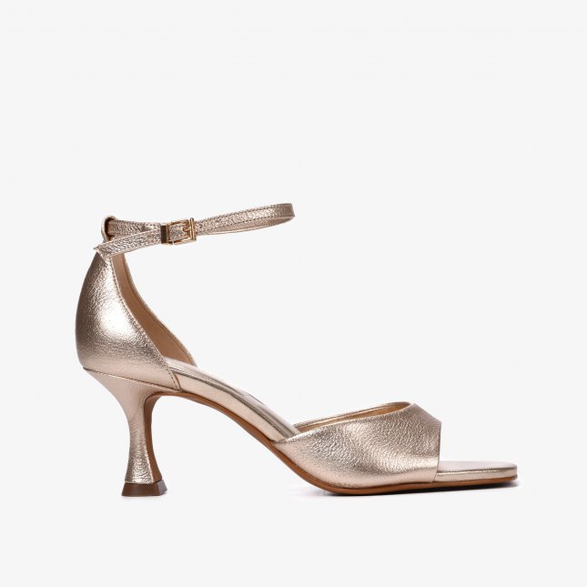 Sandália Loucos e Santos L19633002006