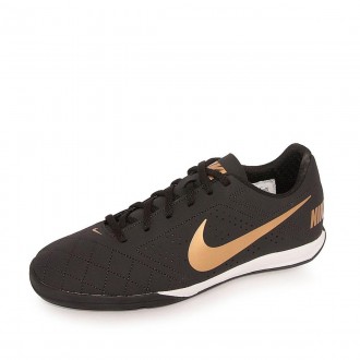 nike tamanho 39