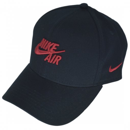 O Boné Nike Skateboard