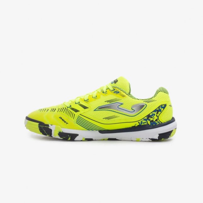 Loja de calçados Casas Ajita Ajita calçados possui Chuteiras