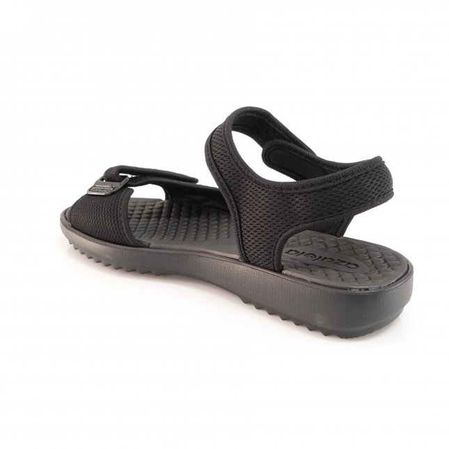 Loja de calçados Casas Ajita Ajita calçados possui Sandálias