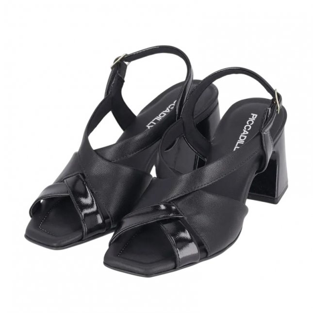 Loja de calçados Casas Ajita Ajita calçados possui Sandálias, das