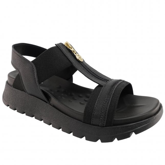 Loja de calçados Casas Ajita Ajita calçados possui Sandálias, das