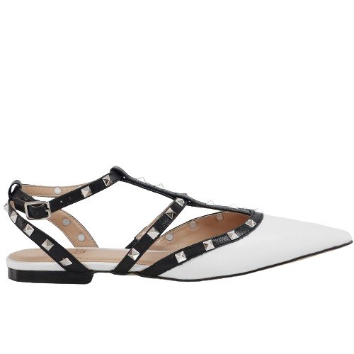 Loja de calçados Casas Ajita Ajita calçados possui Sapatilhas, das