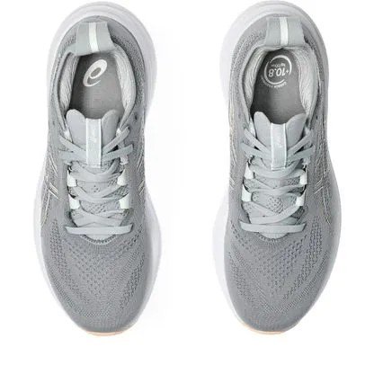 ノズミ Loja de calçados Casas Ajita Ajita calçados possui Tênis, das mais