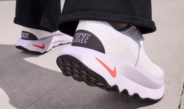 Loja de calçados Casas Ajita Ajita calçados possui Tênis, das mais