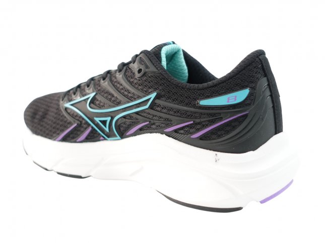 Loja de calçados Casas Ajita Ajita calçados possui Tênis, das mais