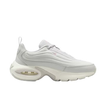 Loja de calçados Casas Ajita Ajita calçados possui Tênis, das mais