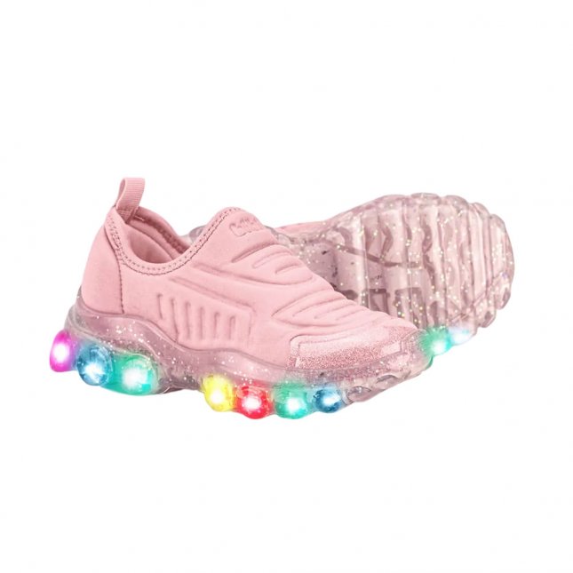 Loja de calçados Casas Ajita Ajita calçados possui Tênis, das mais