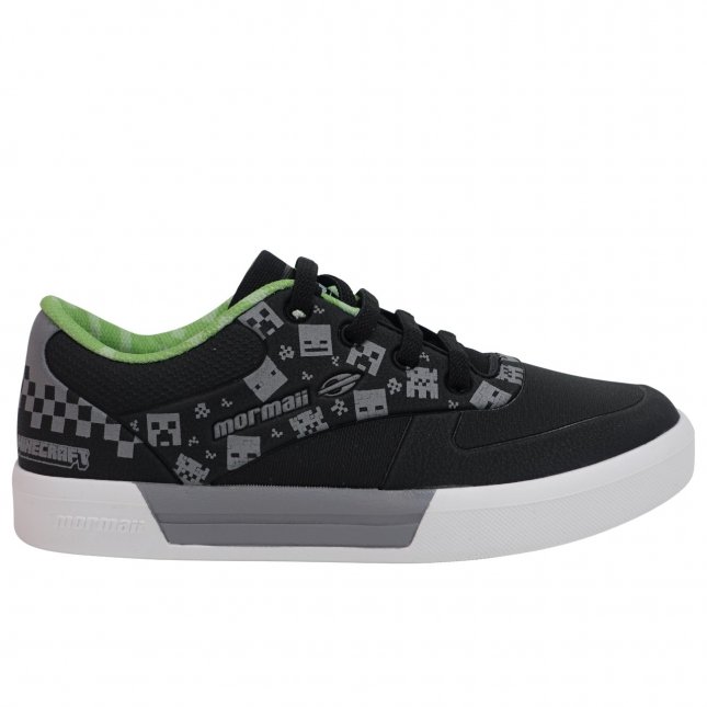 Loja de calçados Casas Ajita Ajita calçados possui Tênis, das mais