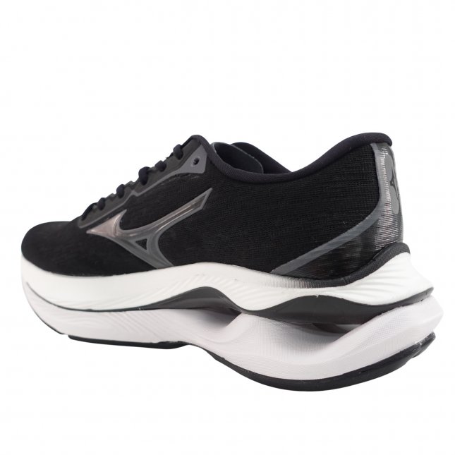 華 Loja de calçados Casas Ajita Ajita calçados possui Tênis, das mais