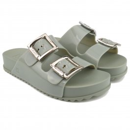 Loja de calçados Casas Ajita Ajita calçados possui Chinelos, das