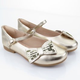 Loja de calçados Casas Ajita Ajita calçados possui Sapato Social, das mais  tradicionais fabricantes de calçados da Pampili