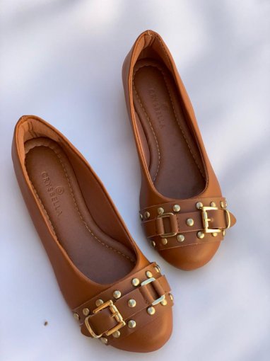 SAPATILHA FIVELA SPIKE CARAMELO