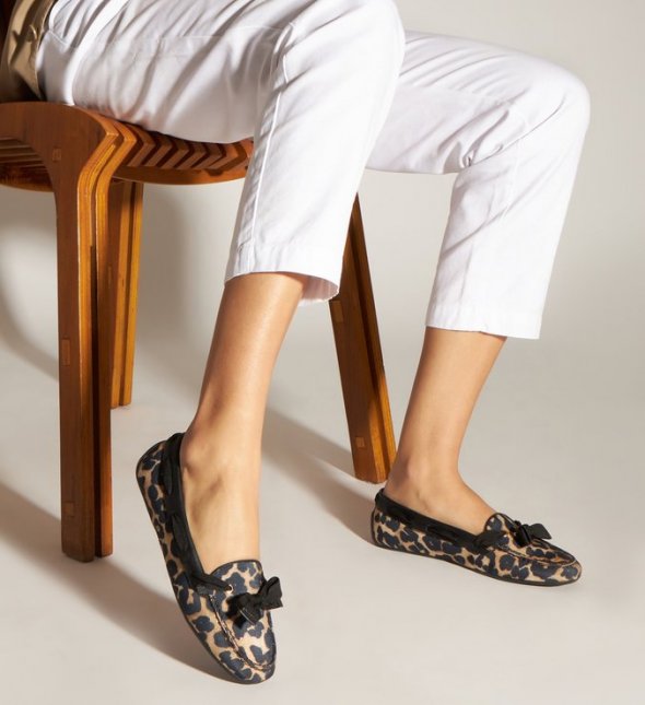 mocassim onça arezzo