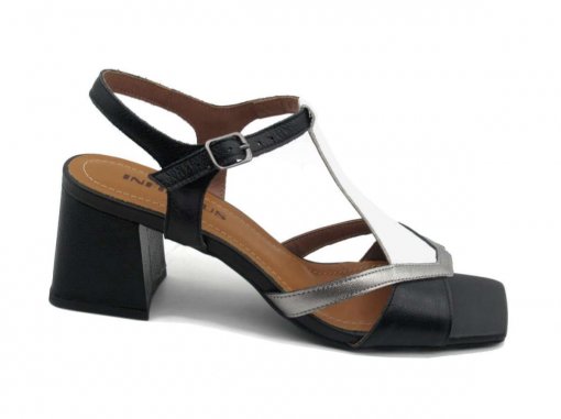 Sandália Feminina Dakota Y6348 Salto Bloco Strass | Dtalhe