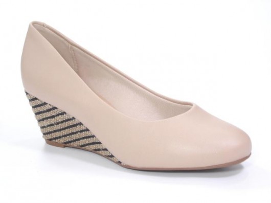 scarpin beira rio anabela