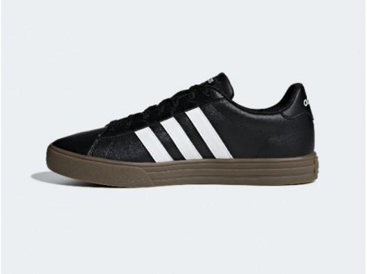 adidas daily 2.0 masculino