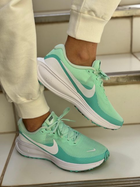 Nike Revolution TÃªnis Nike Feminino Verde Nike Renew Tenis Nike