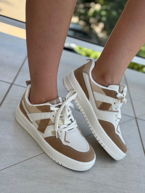 Tênis Vizzano Branco Off