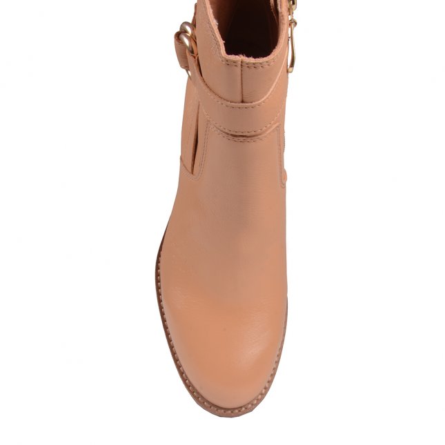 bota cano baixo couro
