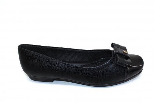 sapatilha preta piccadilly