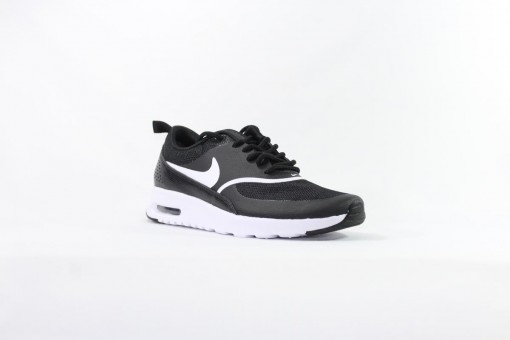 tênis nike air max thea