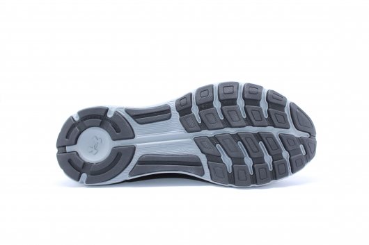 tênis speedform