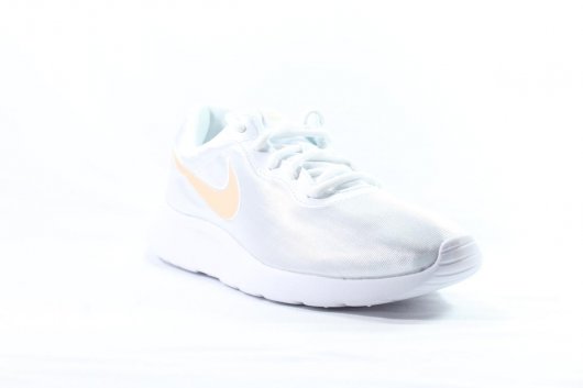 tenis wmns nike tanjun