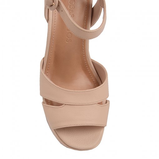 sandalia meia pata loucos e santos