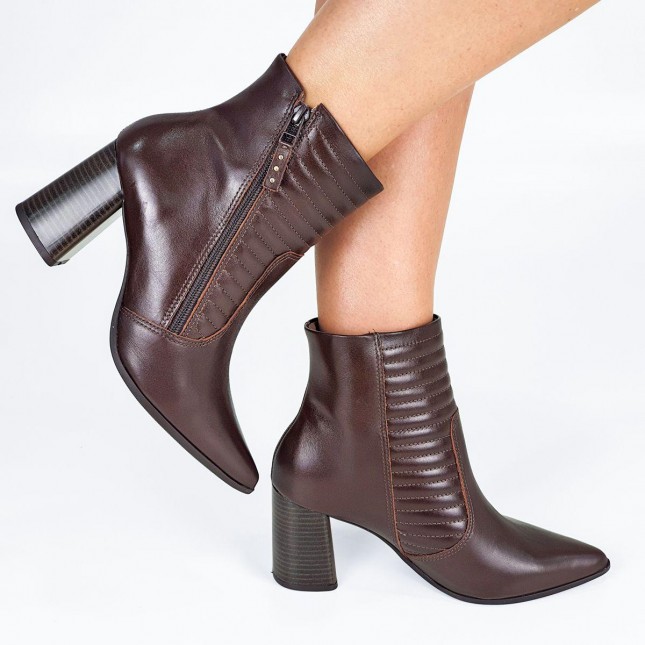 Bota Ramarim Feminina em Couro Salto Bloco 2468103 Margil