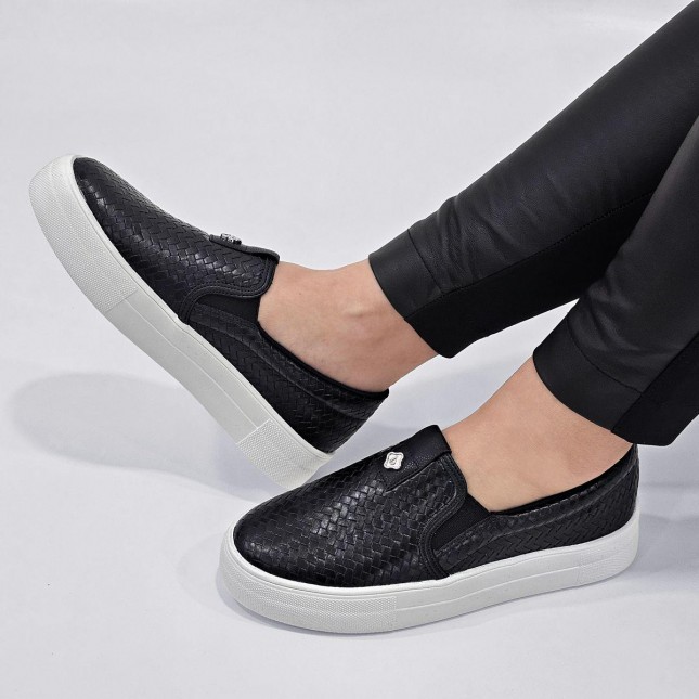 Slip On TÃªnis Feminino Casual BebecÃª Preto Tênis Bebecê Feminino