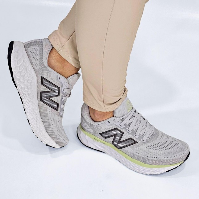 Tênis New Balance Feminino Fresh Foam X EVOZ V4 Corrida Margil