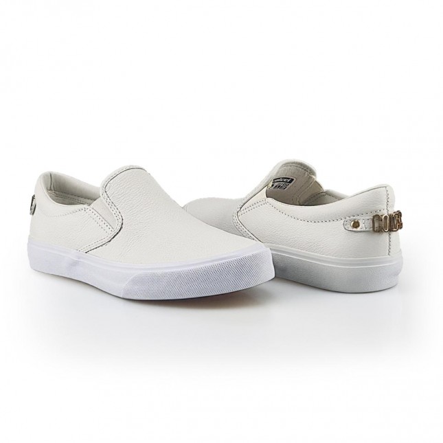 tenis colcci plastico