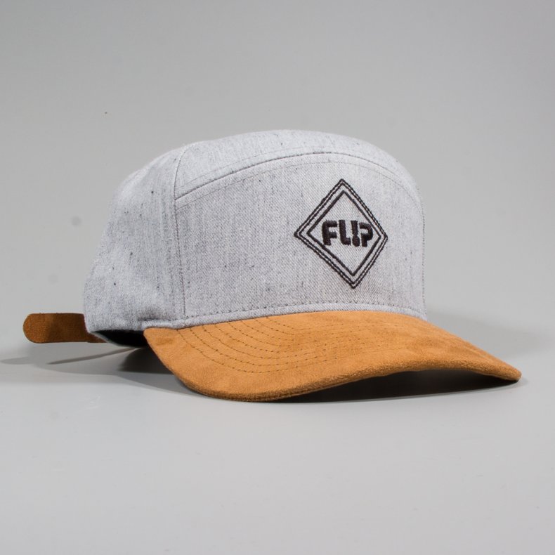 BONÉ FLIP GEOMETRIC STRAPBACK