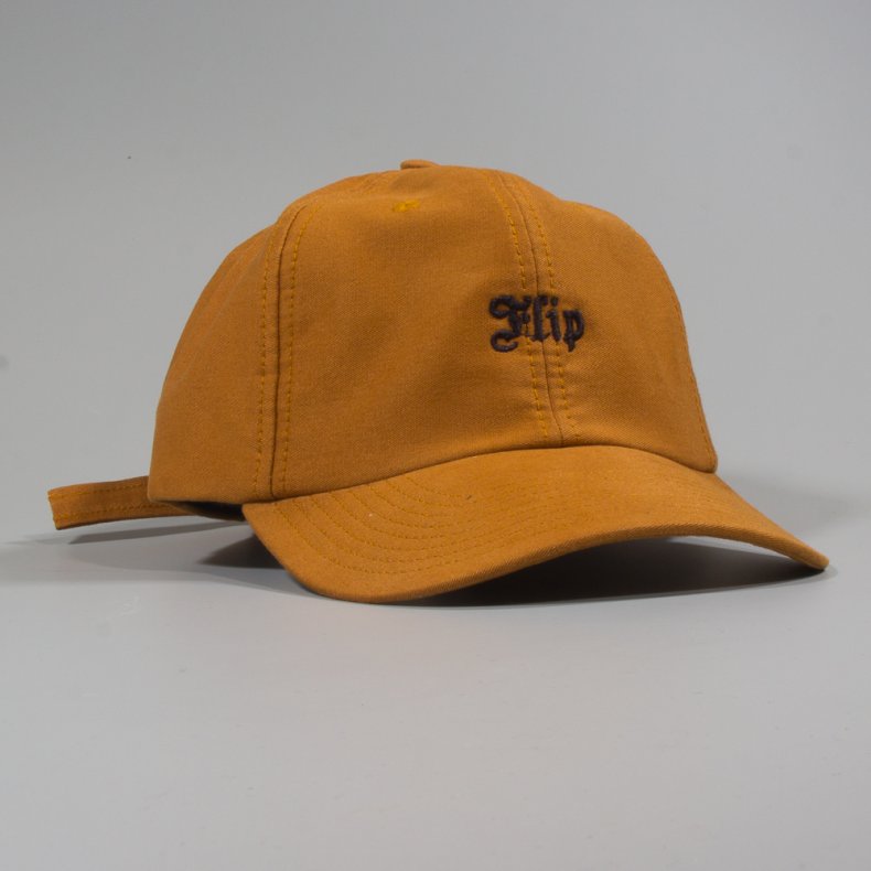 BONÉ FLIP GOTIC DAD STRAPBACK