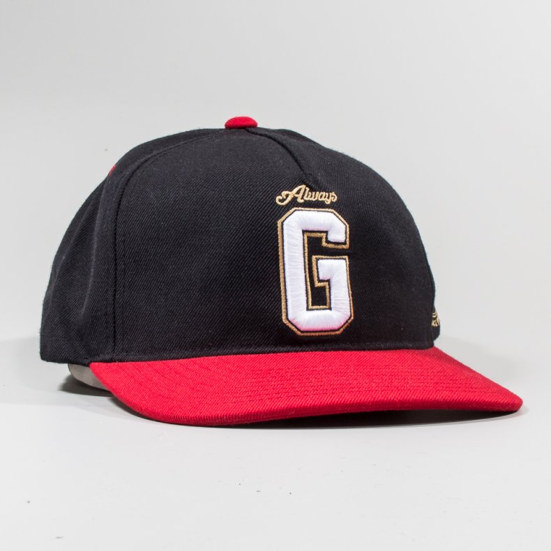 BONÉ GOLD GAME DAY SNAPBACK