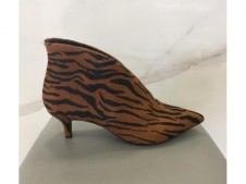 Imagem - Ankle Boot Pelo