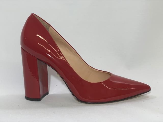 scarpin carrano vermelho