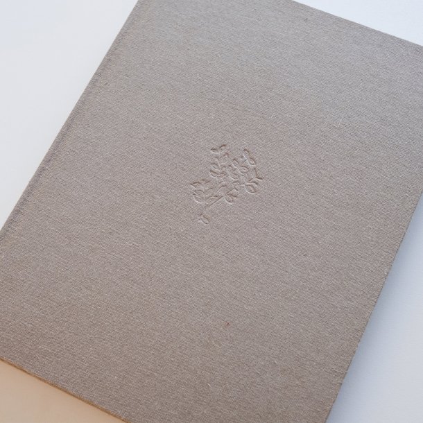 álbum meus primeiros cinco aninhos em linho - gravação botânico - mim papelaria