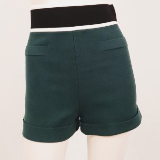short tamanho 32