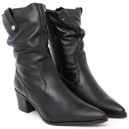 bota de cano medio