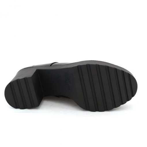 tenis moleca cadarço grosso