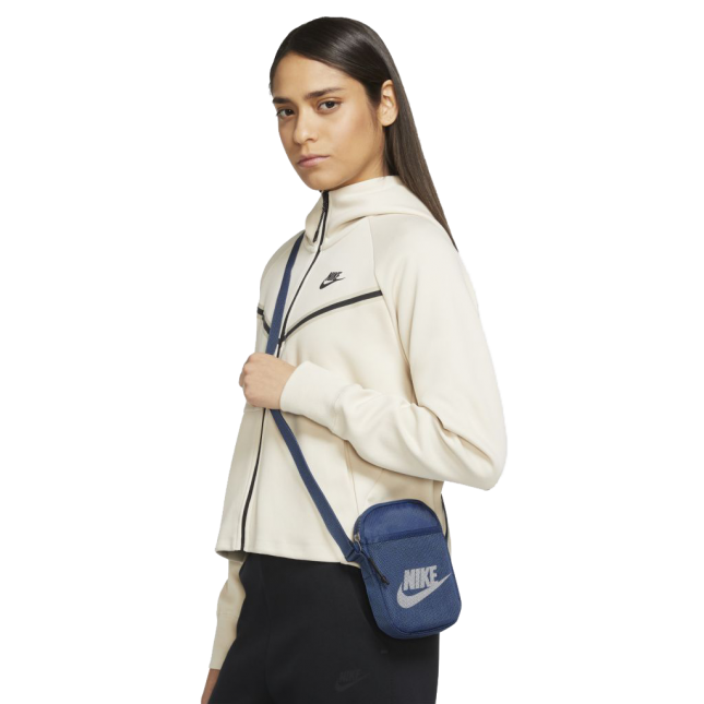 nike transparent bolsa