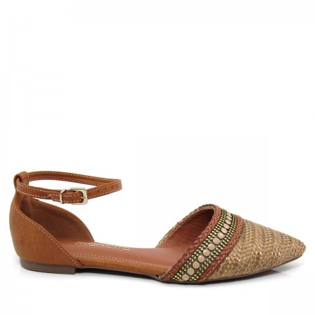 sapatilha fechada na frente