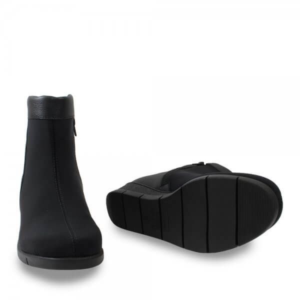 Bota Cano Curto Usaflex AD0503DB Couro Zíper Feminino