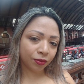 Adriana Marques de Oliveira