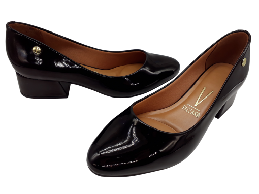 sapato verniz feminino vizzano
