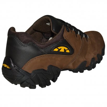 tênis bull terrier bruce low