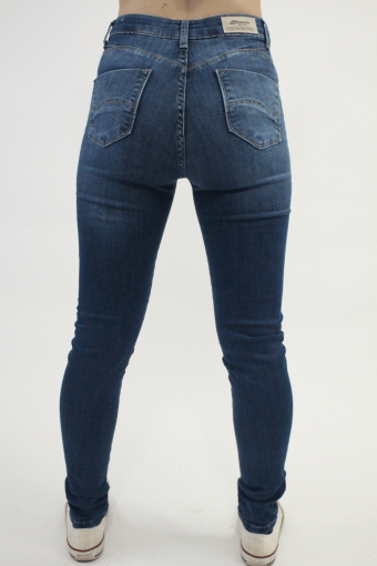 calça jeans cintura muito alta